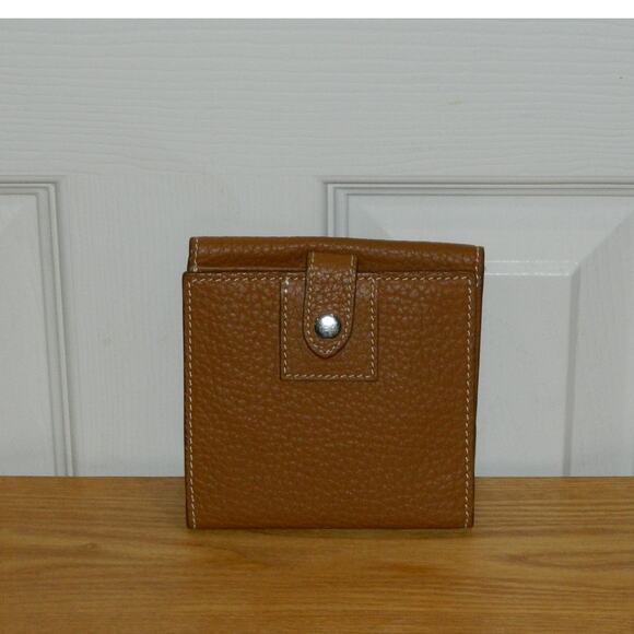 Dooney and Bourke Light Brown Leather Wallet - Picture 5 of 7